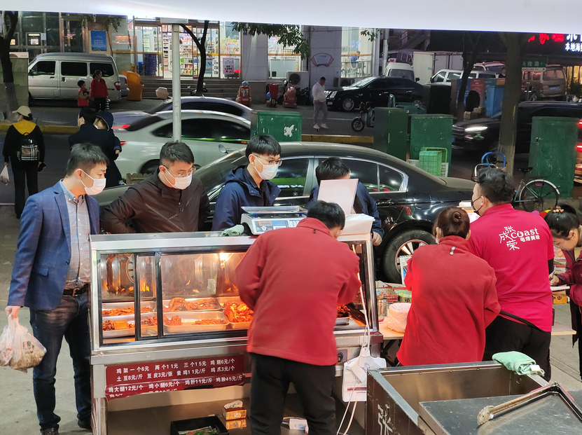 初次創(chuàng)業(yè)，我選擇在四線城市開電烤雞架店!