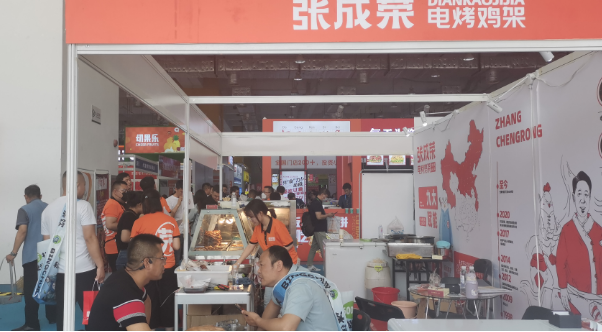 加盟一家張成榮電烤雞架單店，前期投入高嗎?