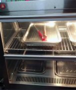 夏季嚴(yán)抓食品安全，張成榮電烤雞架提醒大家謹(jǐn)慎選擇！
